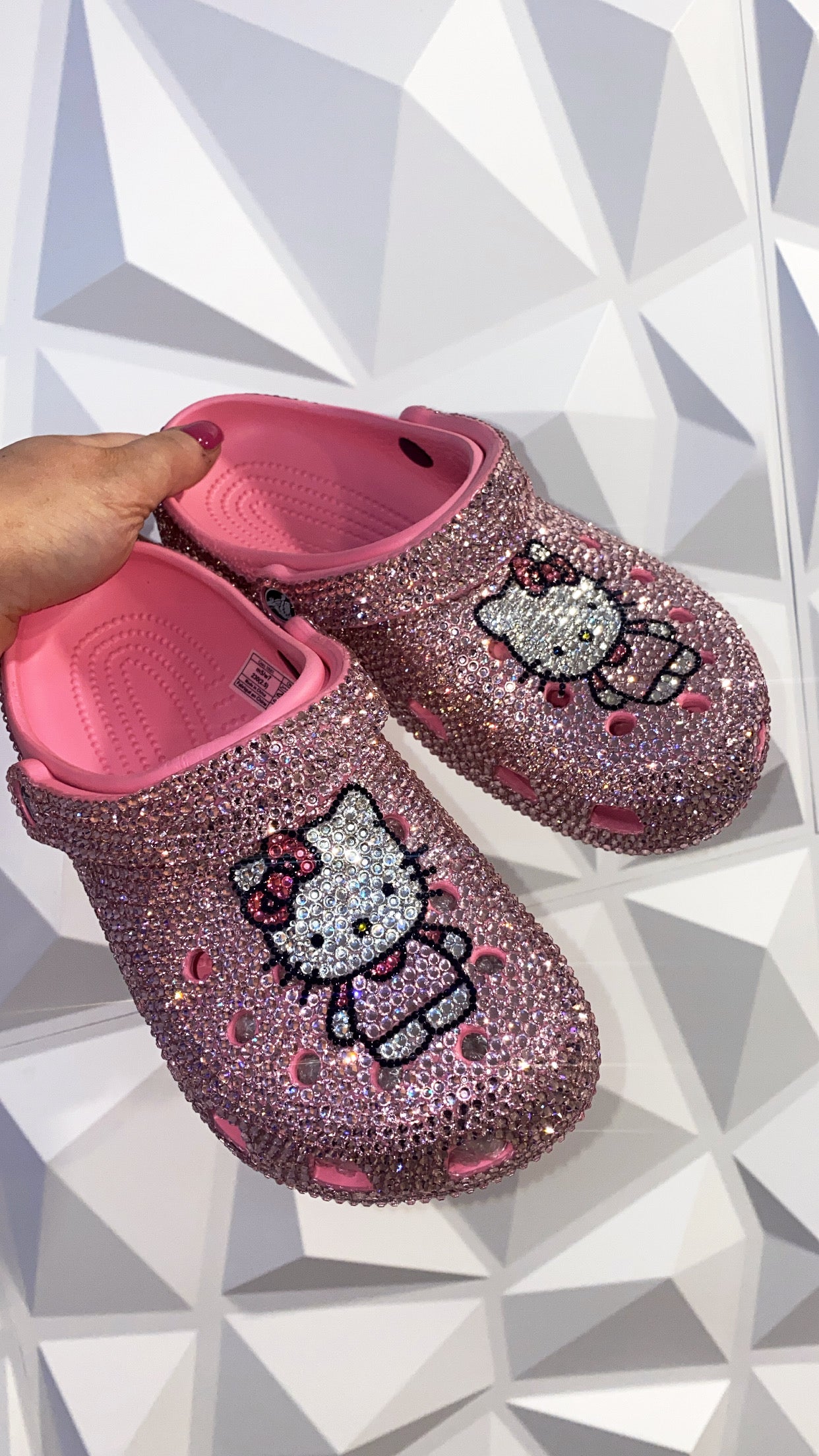 Blossom glitter 2025 crocs