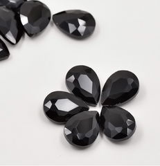 Tear Drop 3D Stones